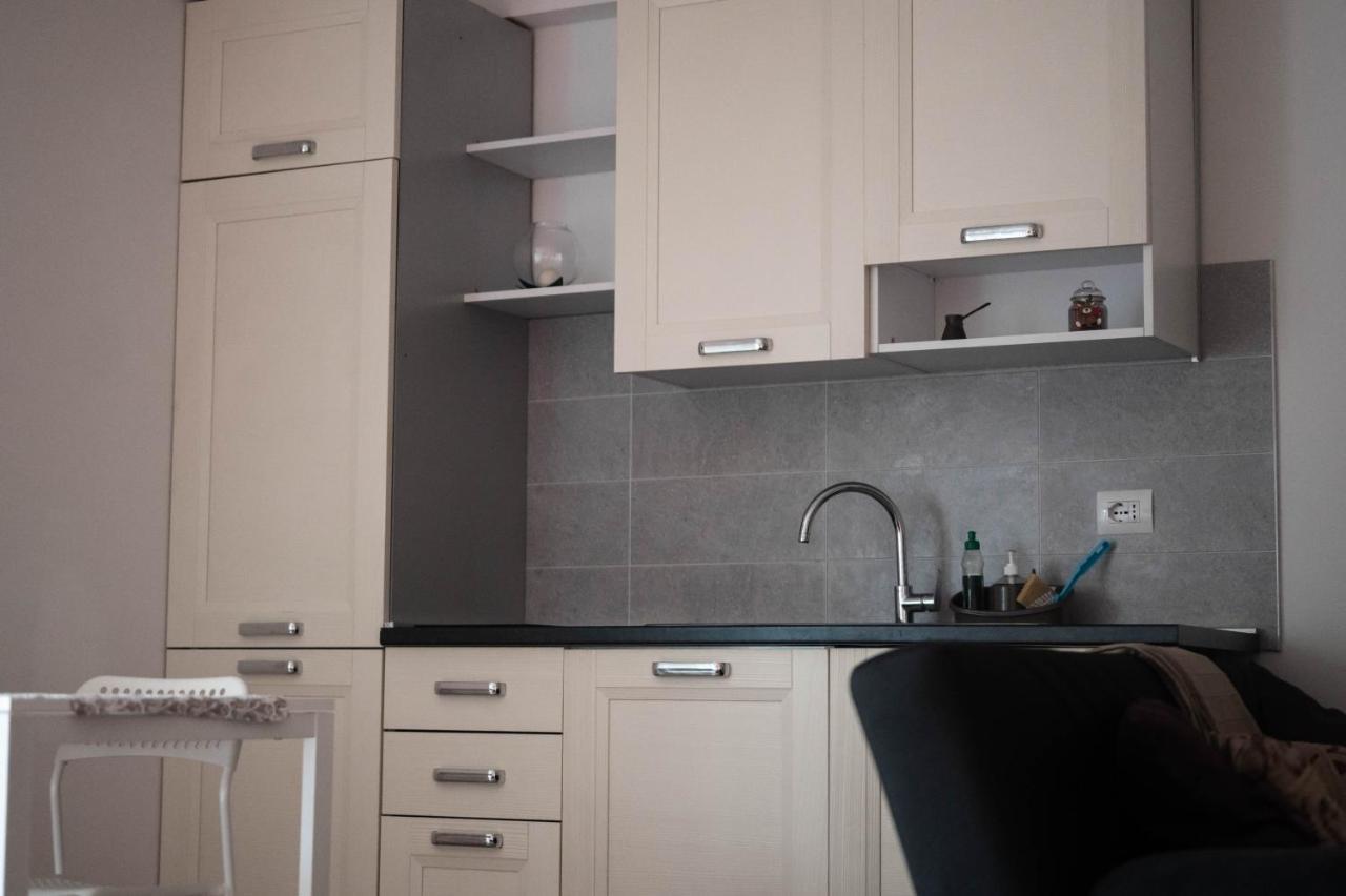 Villa Belvedere_Studio Flat San Fermo della Battaglia Экстерьер фото