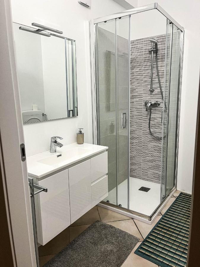 Villa Belvedere_Studio Flat San Fermo della Battaglia Экстерьер фото